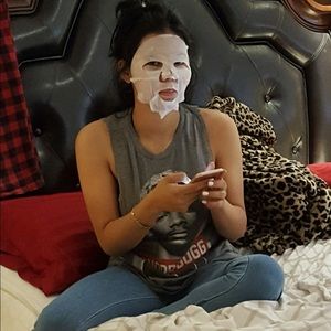 Meet your Posher, Alexis